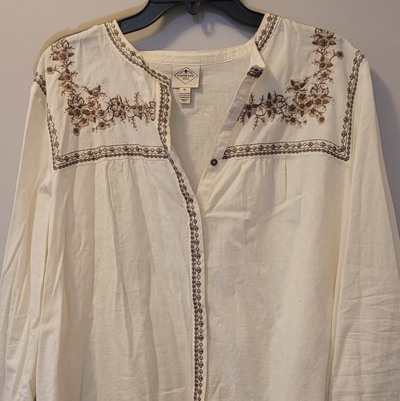 St. John's Bay Cream XL Women's Blouse with tan floral embroidery - Picture 2 of 8